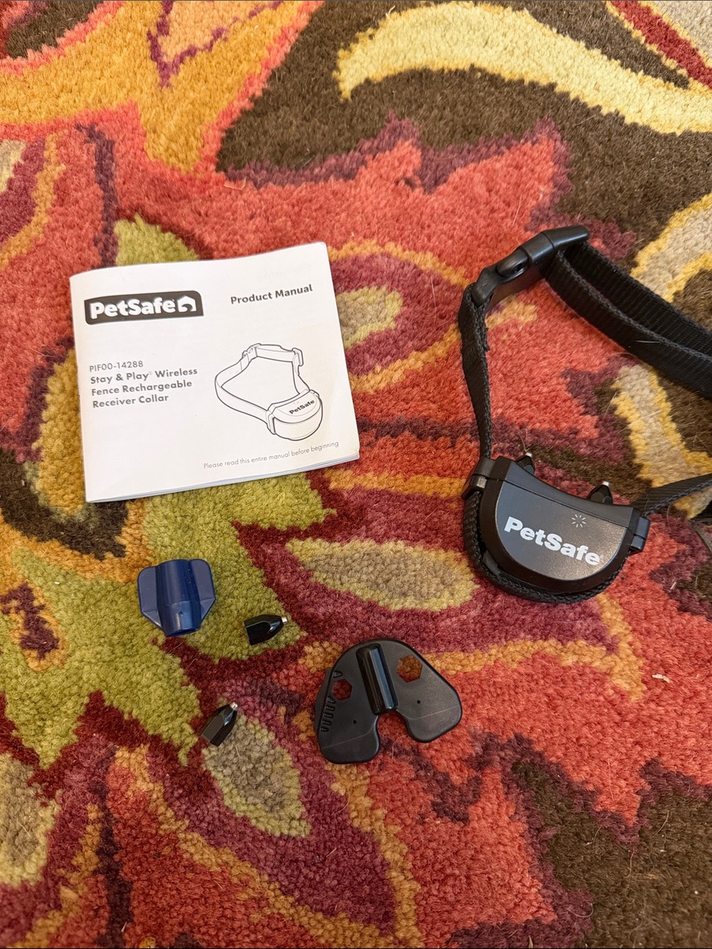 PetSafe Black Rechargeable Wireless Dog Receiver Collar with Strap. New w/o tags